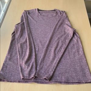 Lululemon long sleeve T-shirt